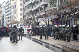 Απαγορεύονται οι συναθροίσεις
