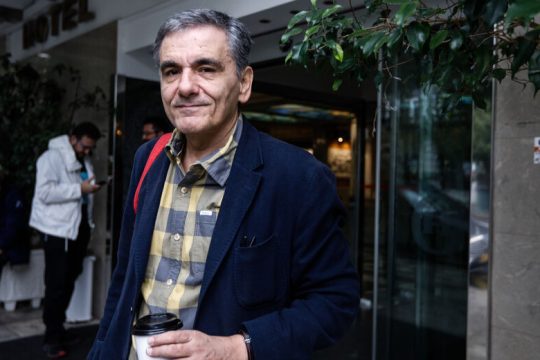 «Στις δύσκολες στιγμές πρέπει να λειτουργούμε συλλογικά και με αλληλεγγύη»