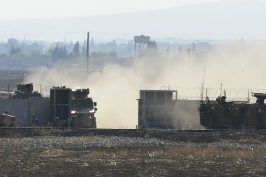 ΗΠΑ: «Οι S-400 μας ενοχλούν, αλλά η Τουρκία χρειάζεται στήριξη»