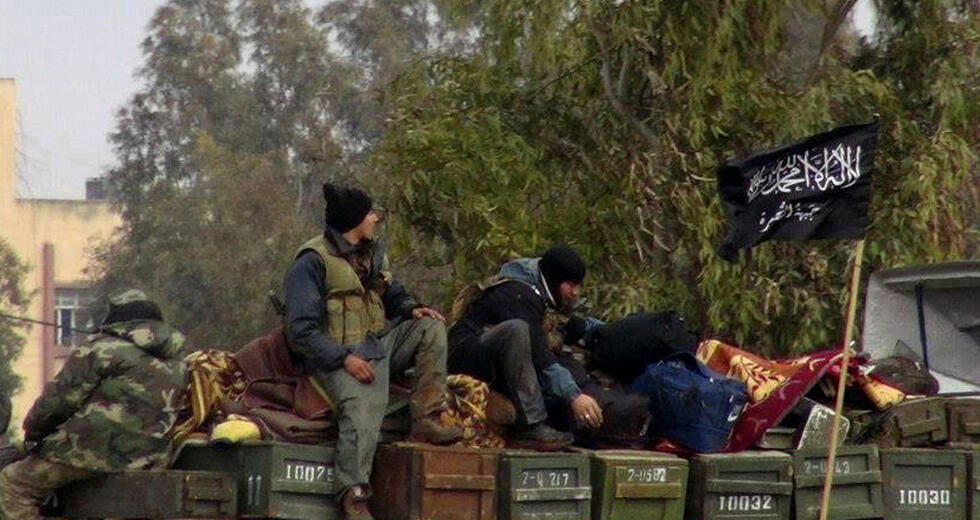 Δειλά και «κοντά» βήματα ειρήνευσης