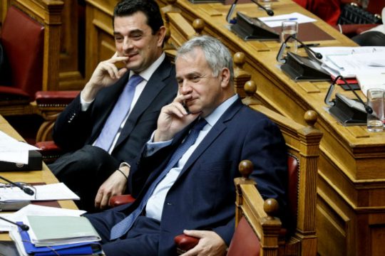 Επίθεση ΣΥΡΙΖΑ και ΜέΡΑ25 κατά Βορίδη για την αναστολή αιτήσεων ασύλου