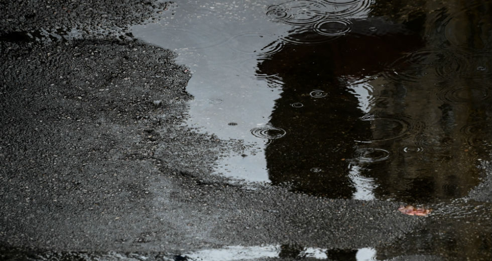 Σποραδικές βροχές και χιονοπτώσεις στα ορεινά