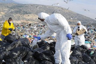 Διαμάχη για τα σκουπίδια