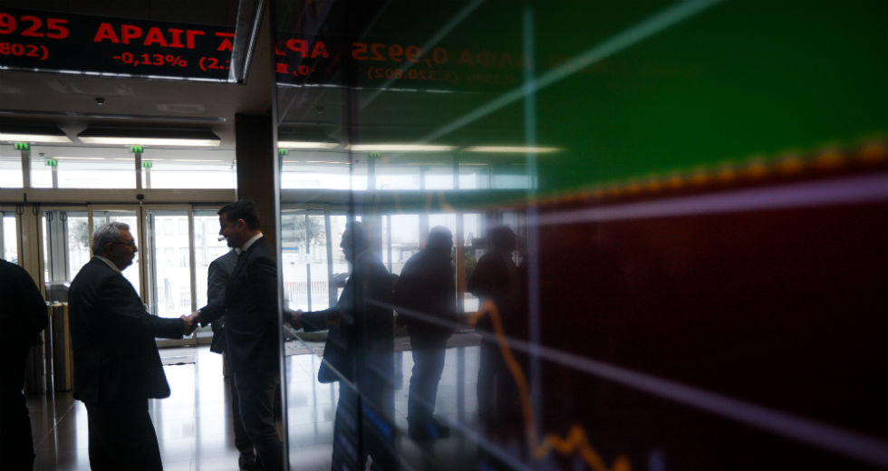 Ελεύθερη πτώση στο Χρηματιστήριο της Αθήνας