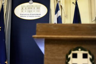 Η Αθήνα προειδοποιεί τα Τίρανα