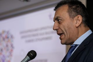 Η κυβέρνηση καταρτίστηκε