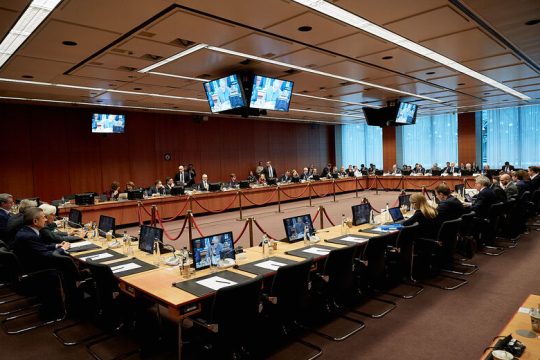Ευρωπαϊκά σενάρια «μνημονίων» με χαλαρούς όρους