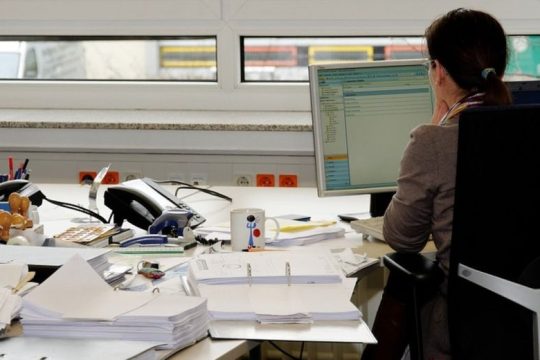 Η επόμενη μέρα για εργαζόμενους σε δημόσιο και ΟΤΑ, παιδικούς σταθμούς και γυμναστήρια