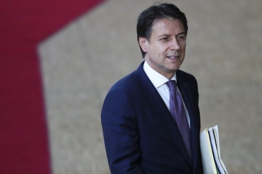 Κόντε: Η Ευρώπη μπροστά στη διάλυση
