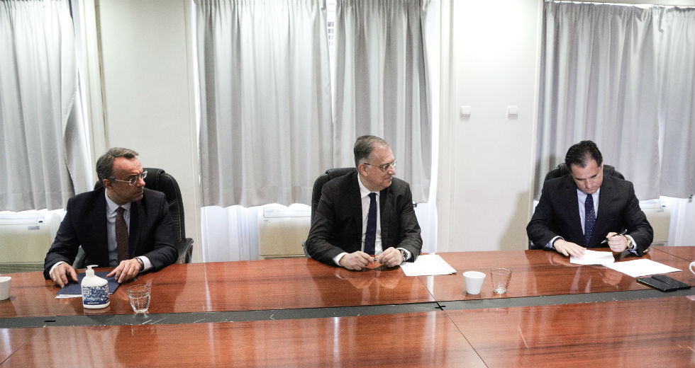 Και με υπουργικές βούλες «Αντώνης Τρίτσης» ο «ΦιλόΔημος»