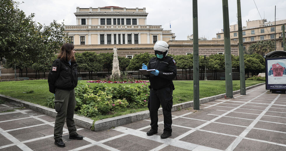 Δικαστική κορονοκαμπάνα