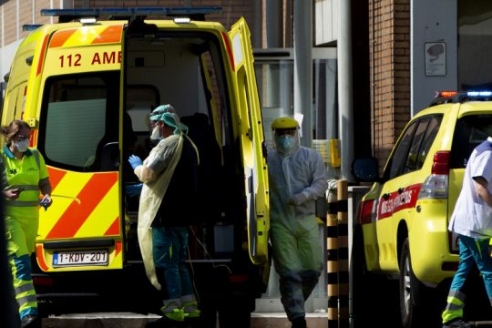 Νεκρός απ’ τον ιό Ελληνας ερευνητής στις Βρυξέλλες
