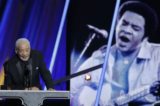 Πέθανε ο Bill Withers, τραγουδιστής του Ain’t No Sunshine