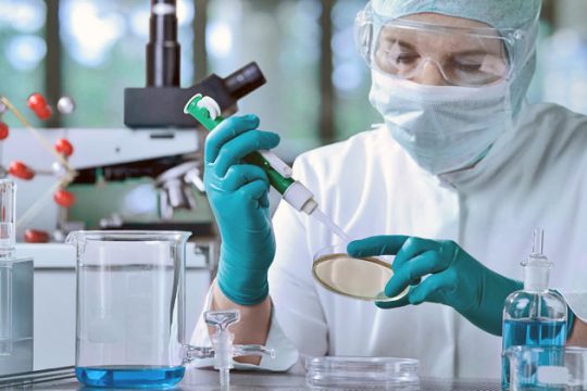 Ερευνητές Ηρακλείου: «Βάλτε μας στον αγώνα κατά του κορονοϊού»