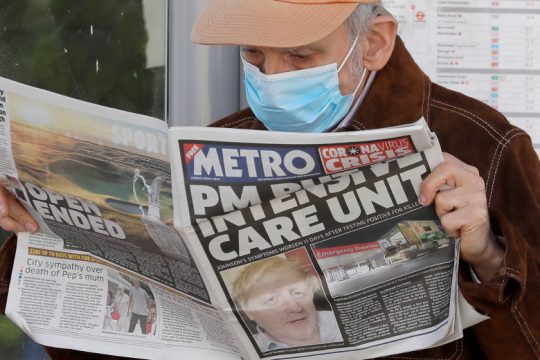Αναρρώνει ο Μπόρις, «στην εντατική» η Βρετανία