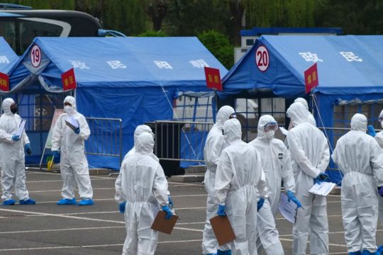 Η Κίνα καθυστέρησε να ενημερώσει για την πανδημία 6 κρίσιμες ημέρες