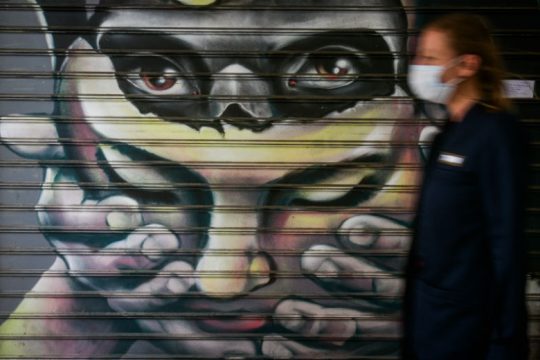 Έρευνα: Η απώλεια γεύσης και όσφρησης είναι συμπτώματα-κλειδιά του Covid-19