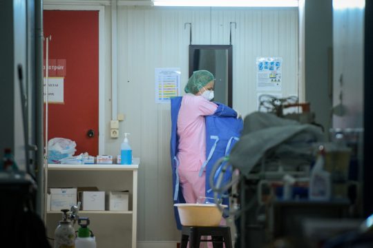 Άλλοι δύο θάνατοι στην Ελλάδα – 55 συνολικά οι νεκροί
