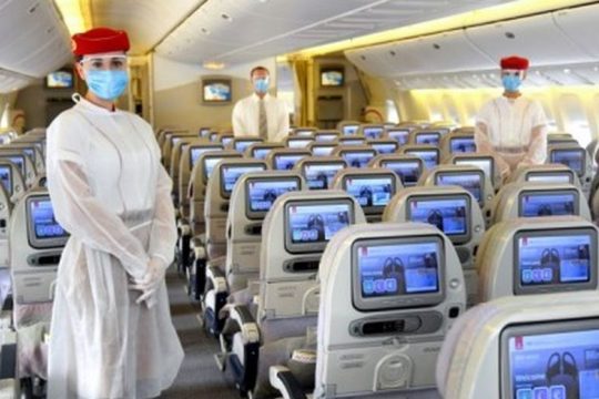 Η Emirates αυξάνει τα μέτρα ασφαλείας για τους πελάτες και το προσωπικό της