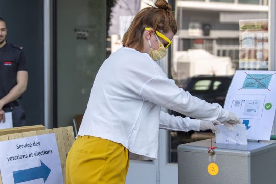 Η αναπάντεχη (;) ωφέλεια του προεκλογικού κλίματος