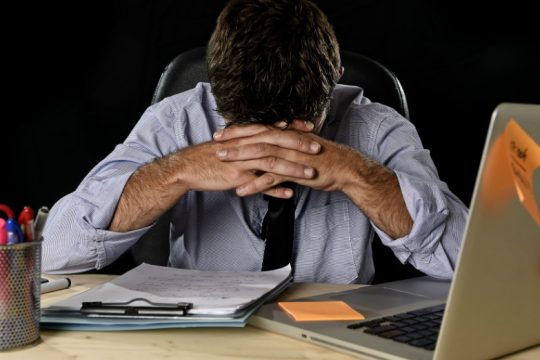 Η τηλεργασία ως μέσο «απορρύθμισης»