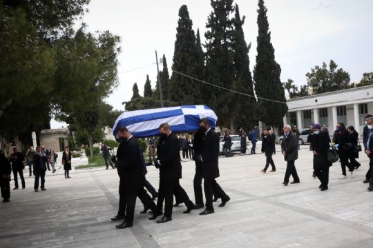 Ο Μανώλης Γλέζος πέρασε στην αιωνιότητα