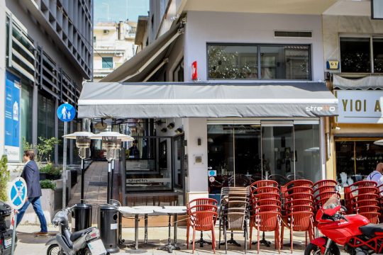 Σε θάλαμο… αποσυμπίεσης