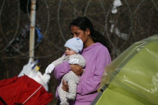 UNHCR: Οι γυναίκες πρόσφυγες κινδυνεύουν περισσότερο λόγω της κρίσης