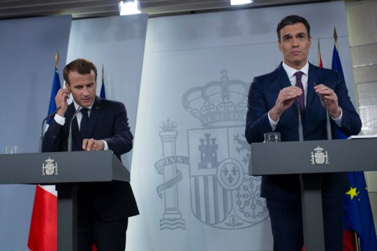 Οδικός χάρτης για περαιτέρω χαλάρωση καραντίνας σε Γαλλία και Ισπανία