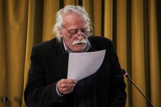 Εζησε και πέθανε όρθιος