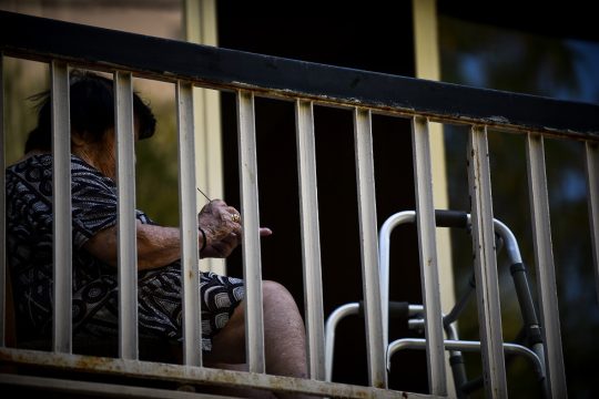 Το σπίτι, οι «επώνυμοι» και οι ανώνυμοι
