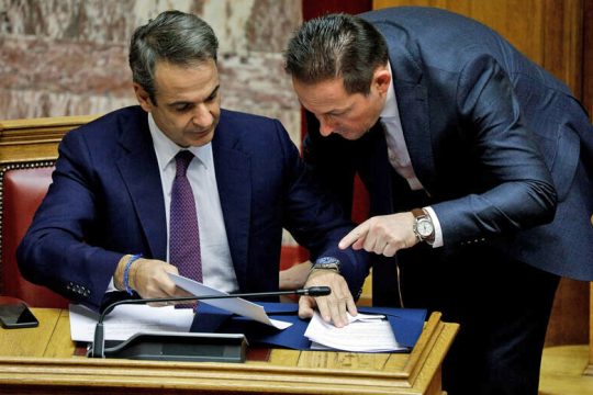 Αλλο η ενημέρωση κι άλλο η σπατάλη κι η προπαγάνδα