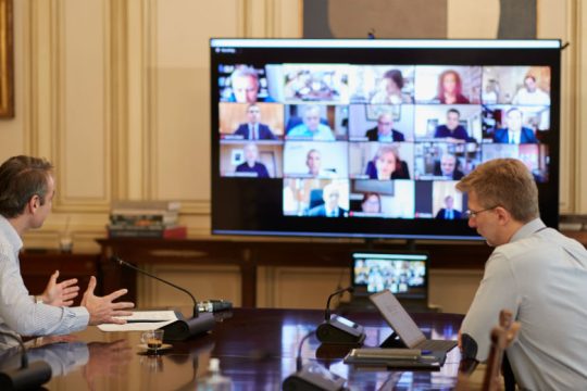 Επιστημονική συστράτευση και δράση για την αντιμετώπιση του κορονοϊού