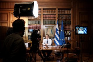 Ανήμπορος, συνένοχος ή τυφλός;