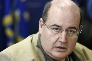 «Η Ε.Ε. έχει μπει σε αναπνευστήρα»