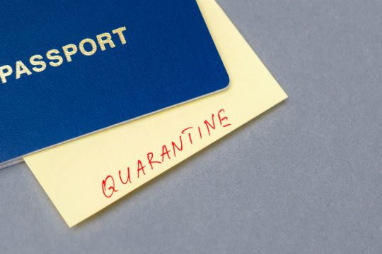«Πόλεμος» με τα voucher στους κόλπους της ΕΕ