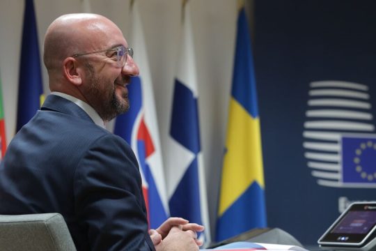 Και στο τέλος κερδίζει η Ανγκελα Μέρκελ