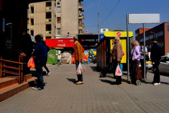 Πάνε να χαθούν τα παζάρια και οι λαϊκές αγορές στα Βαλκάνια