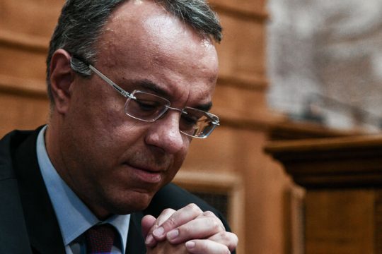 Ο τυχερός στην ατυχία του υπουργός