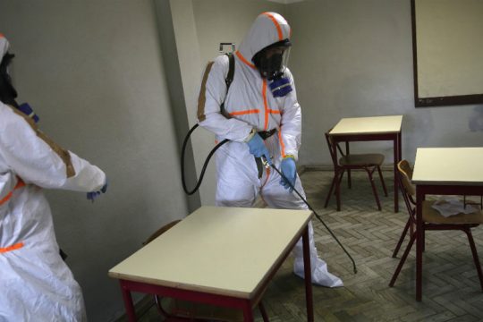 Πώς θα επιστρέψουν στα θρανία οι μαθητές ανά την Ευρώπη