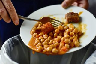 Αξιοποιώντας τα απορρίμματα των τροφίμων