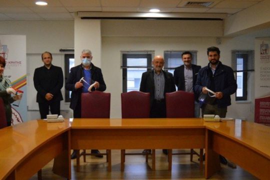 Πολυτεχνείο Κρήτης: Προστατευτικές ασπίδες σε Νοσοκομείο και Δήμο Χανίων
