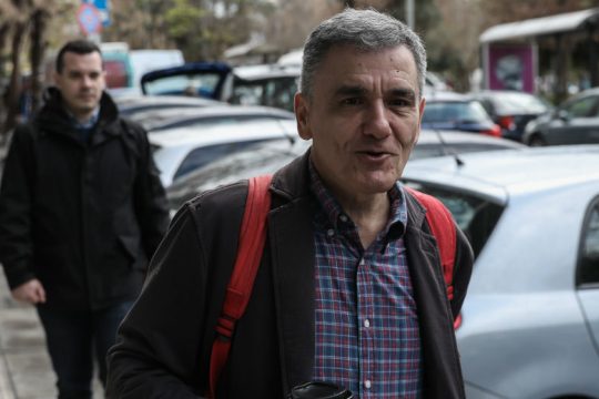 Τσακαλώτος: Με εμπροσθοβαρές πρόγραμμα πολύ μικρότερη η ανάγκη για αναστολές