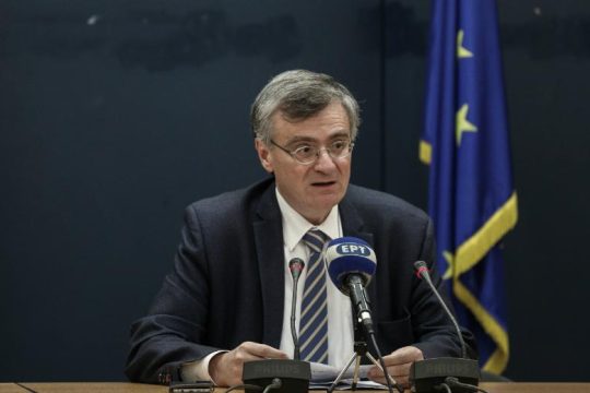 Στους 86 οι νεκροί, 79 οι διασωληνωμένοι