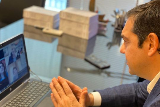 Επίκαιρη ερώτηση Τσίπρα για τα εξευτελιστικά προγράμματα και την κατασπατάληση του δημόσιου χρήματος