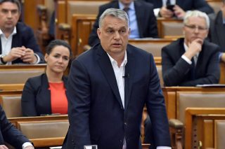 «Βικτάτωρ» Ορμπαν και με τη βούλα!
