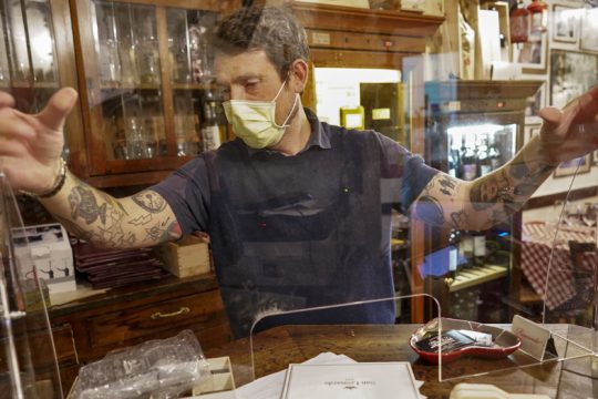 Στη δεύτερη φάση «με μειωμένη ταχύτητα» η Ιταλία