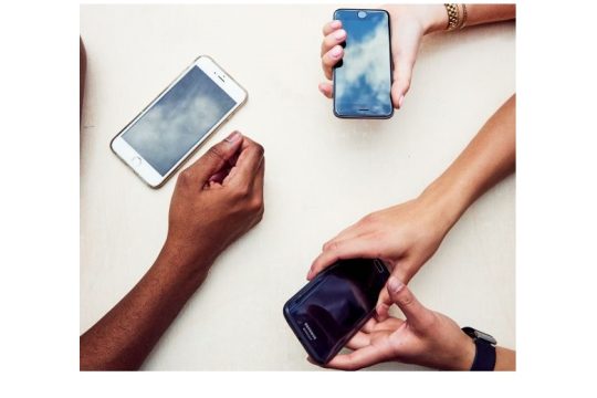 Η Vodafone προσφέρει στους καταναλωτές 10 GB για κάθε online ανανέωση ή ενεργοποίηση του My Vodafone App και του My CU App