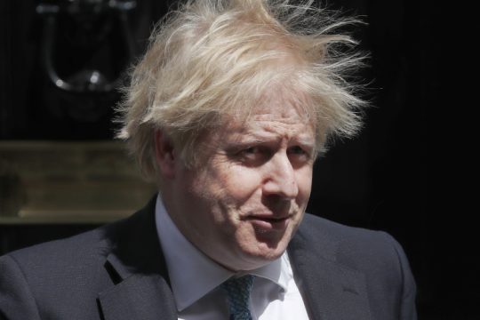 H πανδημία κόλλησε και το… Brexit