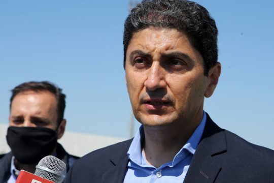 Ο στόχος του Αυγενάκη δεν είναι καθαρός